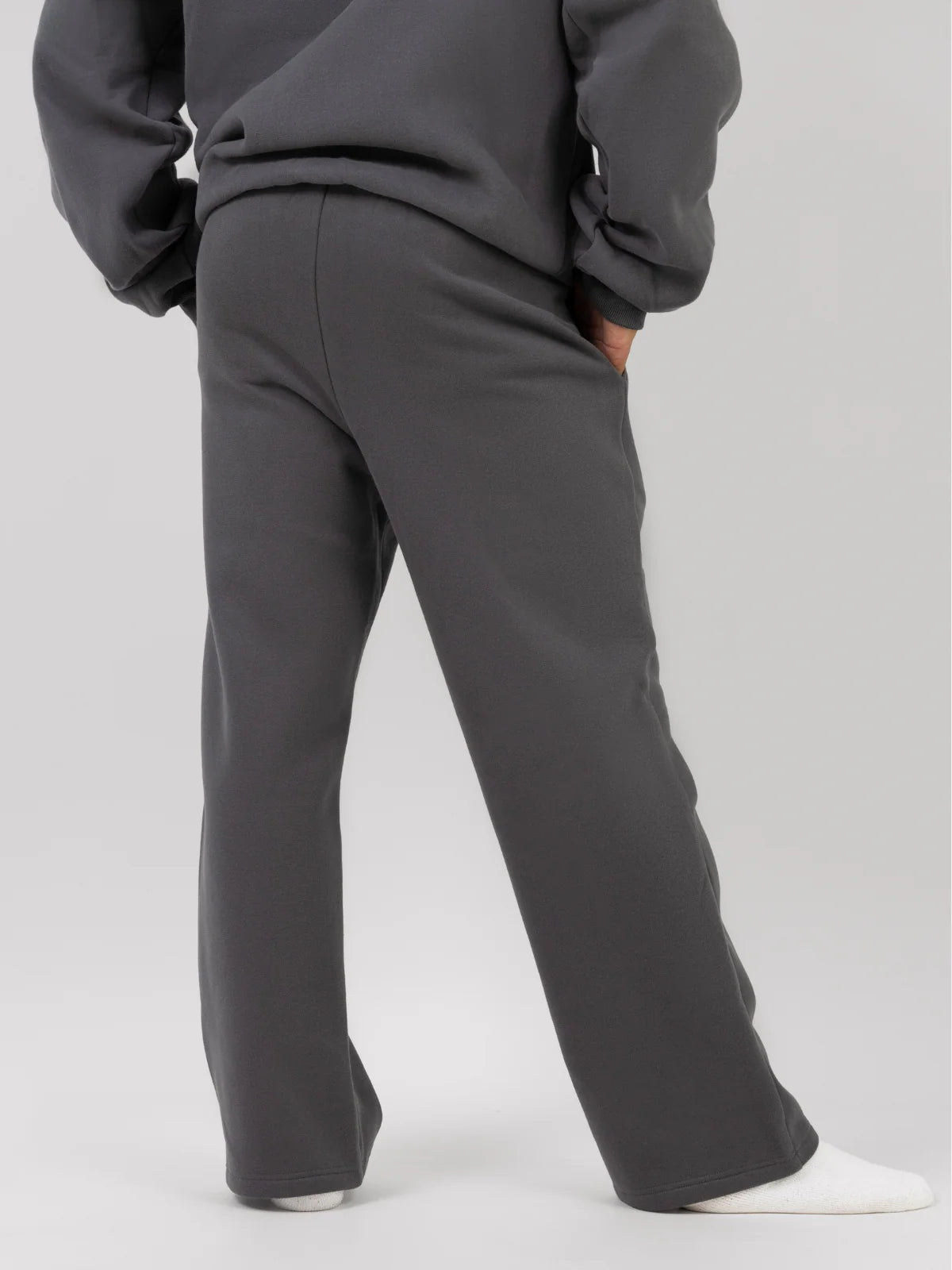 Signature Straight Leg Sweatpants