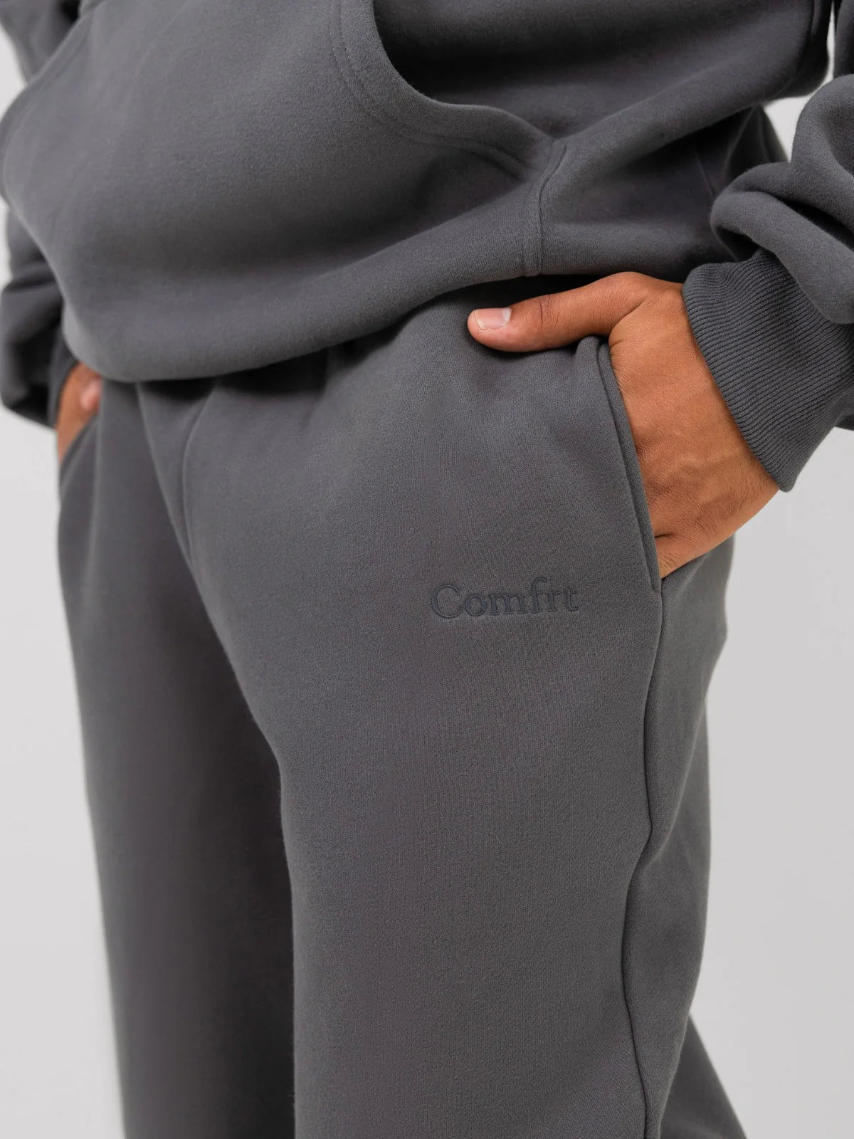 Signature Straight Leg Sweatpants